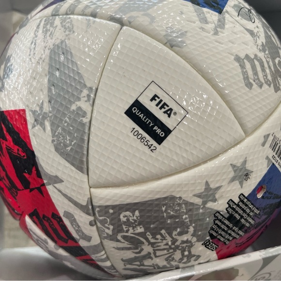 Adidas 2023 MLS Pro Match Soccer Ball Size 5 HT9026 MSRP $170 NEW - Picture 7 of 8